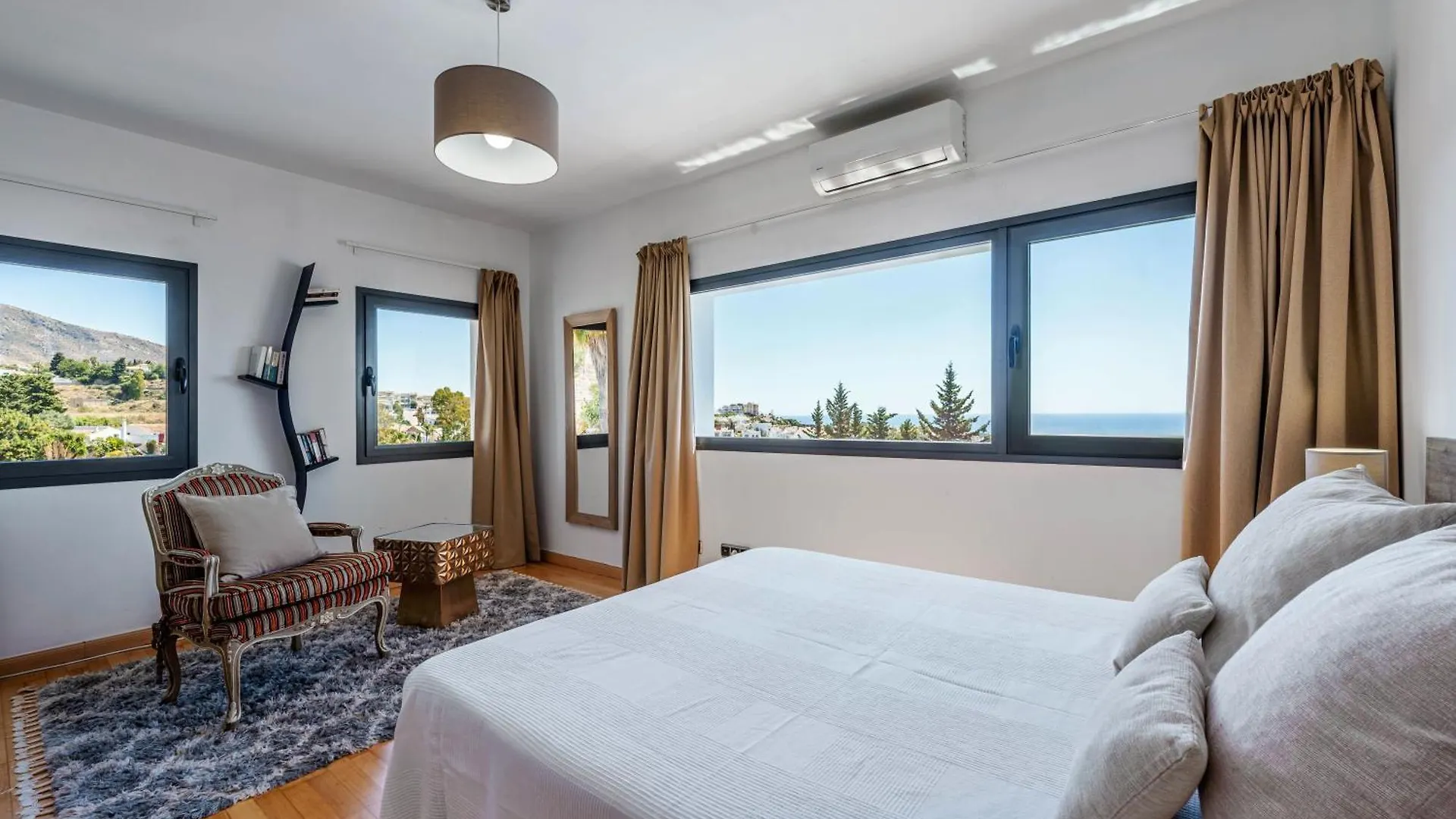 Villa Holivista Benalmadena Spain
